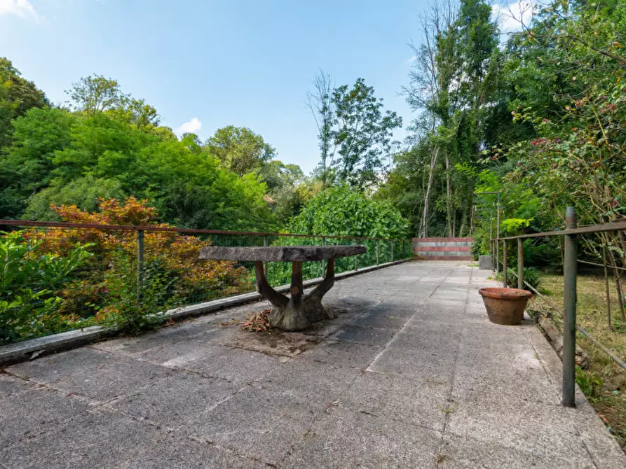 Immagine 39 di Appartamento in vendita  in Strada Valle Bontempo 3 a Castiglione Torinese