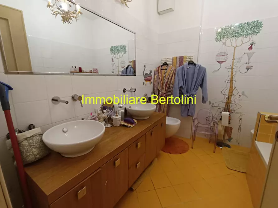 Immagine 50 di Appartamento in vendita  in CORSO CAVALLOTTI a San Remo