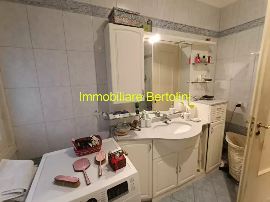 Immagine 52 di Appartamento in vendita  in CORSO CAVALLOTTI a San Remo