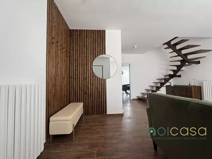 Immagine 3 di Villetta a schiera in vendita  in via cosimo de giorgi 5 a Surbo