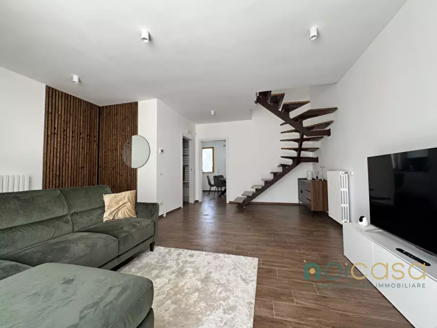 Immagine 4 di Villetta a schiera in vendita  in via cosimo de giorgi 5 a Surbo