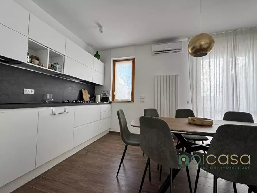 Immagine 9 di Villetta a schiera in vendita  in via cosimo de giorgi 5 a Surbo