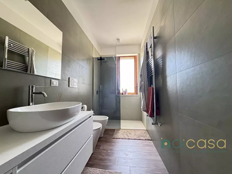 Immagine 26 di Villetta a schiera in vendita  in via cosimo de giorgi 5 a Surbo