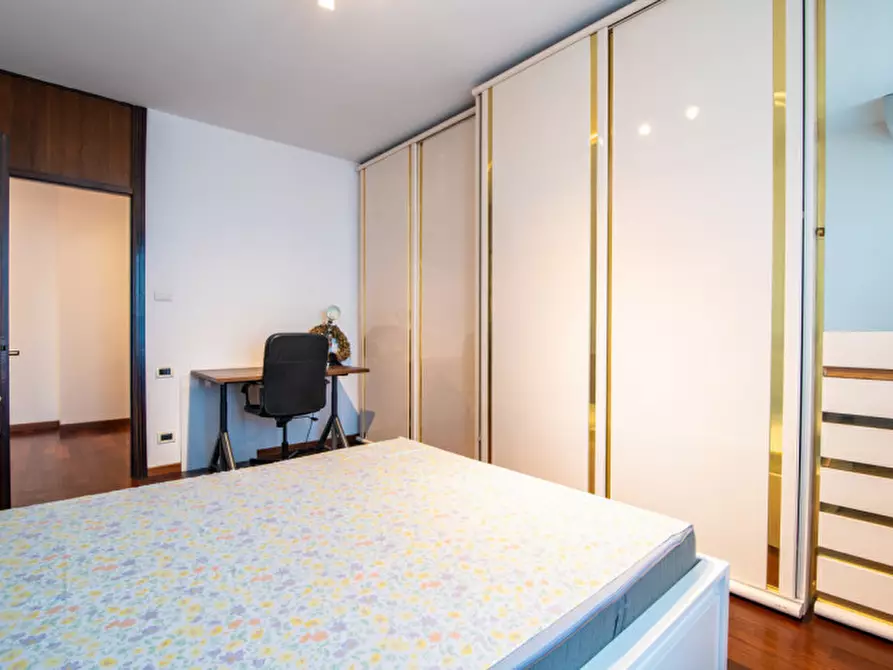 Immagine 10 di Appartamento in vendita  in Piazza De Gasperi a Padova