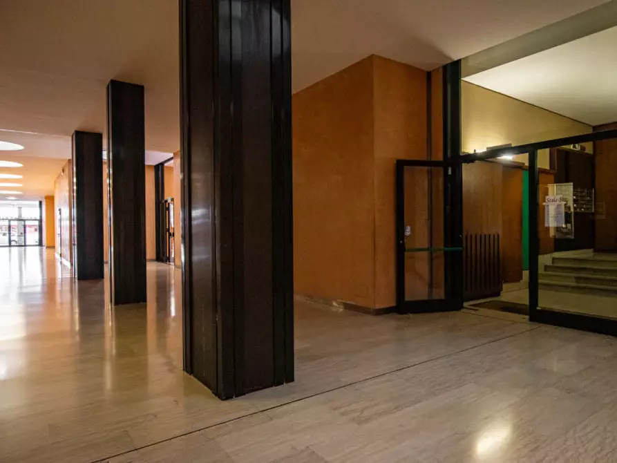 Immagine 17 di Appartamento in vendita  in Piazza De Gasperi a Padova