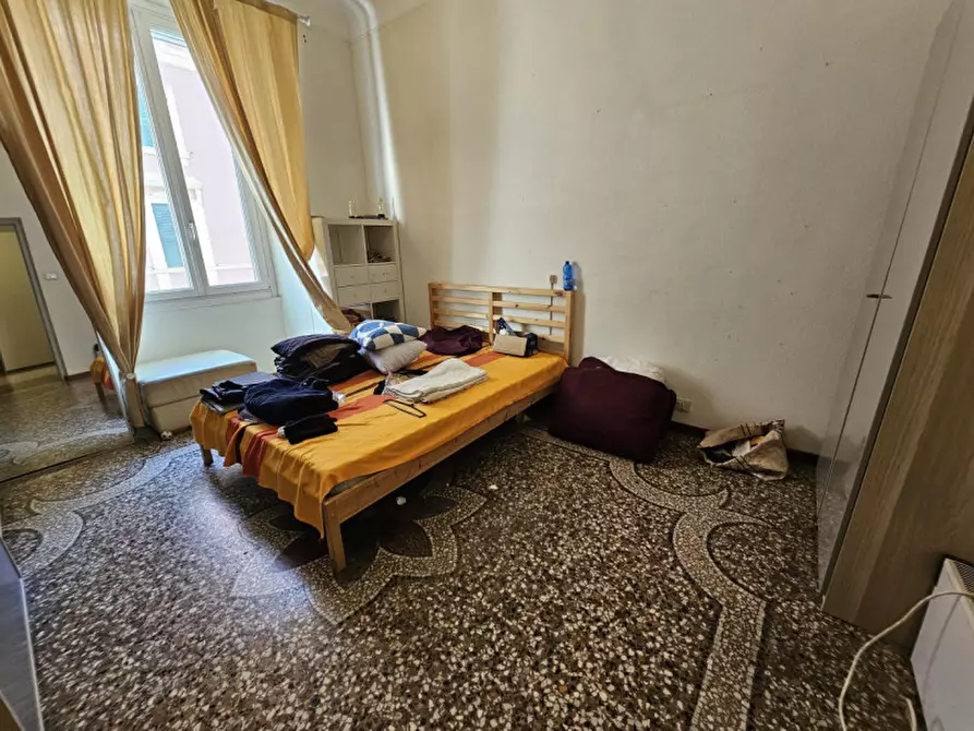 Immagine 3 di Appartamento in vendita  in Via Montenotte a Savona