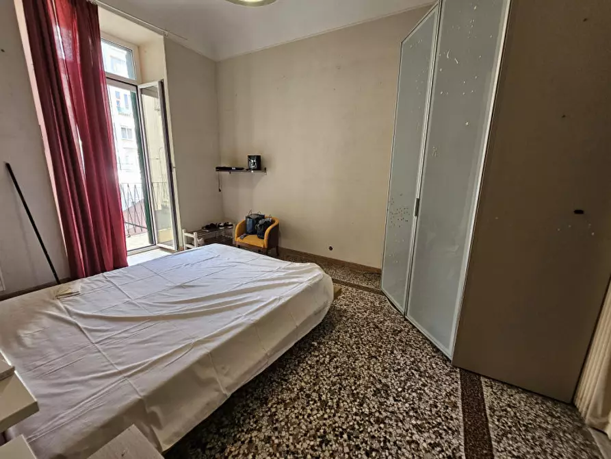 Immagine 4 di Appartamento in vendita  in Via Montenotte a Savona