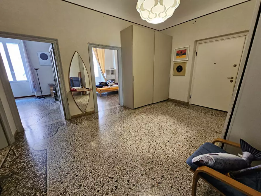 Immagine 12 di Appartamento in vendita  in Via Montenotte a Savona