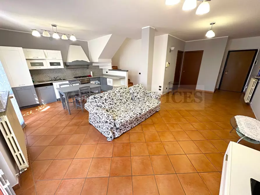 Immagine 4 di Appartamento in vendita  in via del Lucino n° 4 a Sannazzaro De' Burgondi