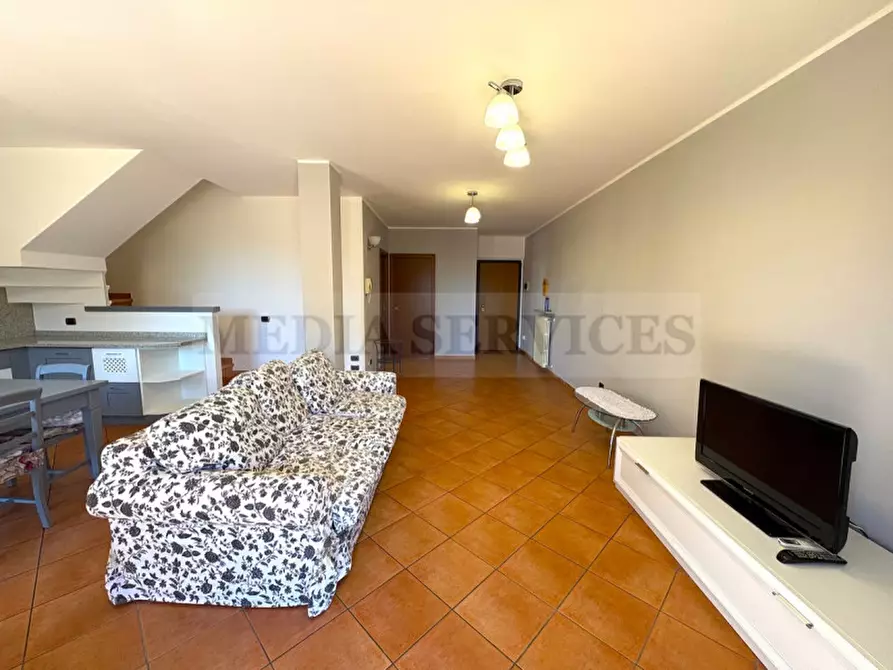 Immagine 6 di Appartamento in vendita  in via del Lucino n° 4 a Sannazzaro De' Burgondi