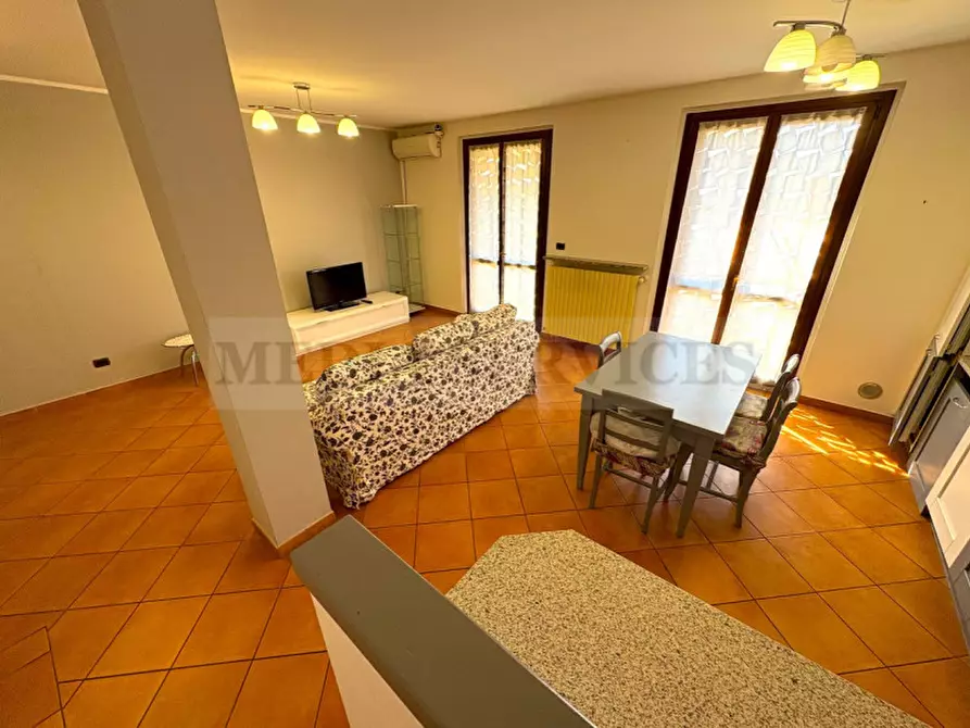 Immagine 11 di Appartamento in vendita  in via del Lucino n° 4 a Sannazzaro De' Burgondi