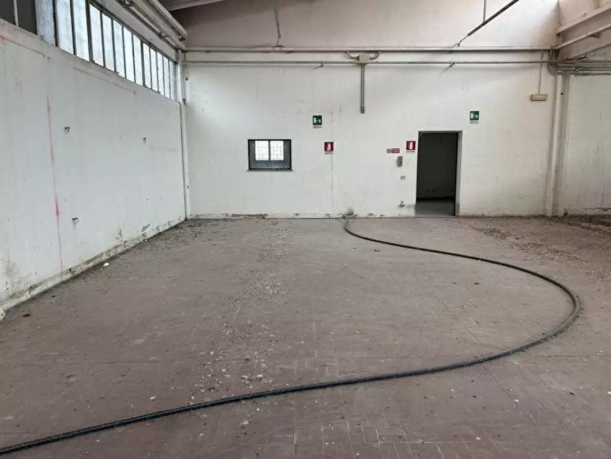Immagine 22 di Capannone industriale in vendita  a Pinarolo Po