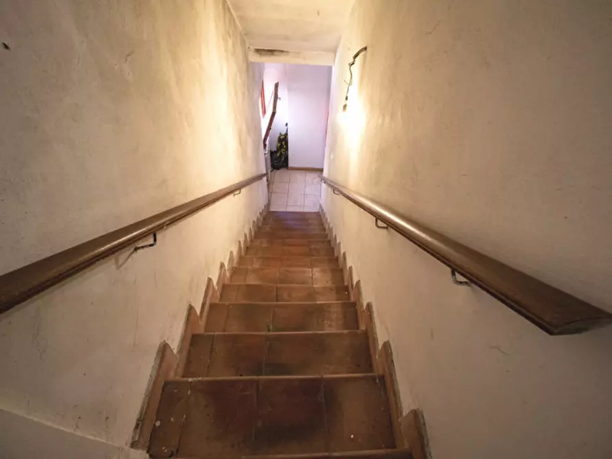 Immagine 10 di Casa indipendente in vendita  in Via Giulio Braga a Prato