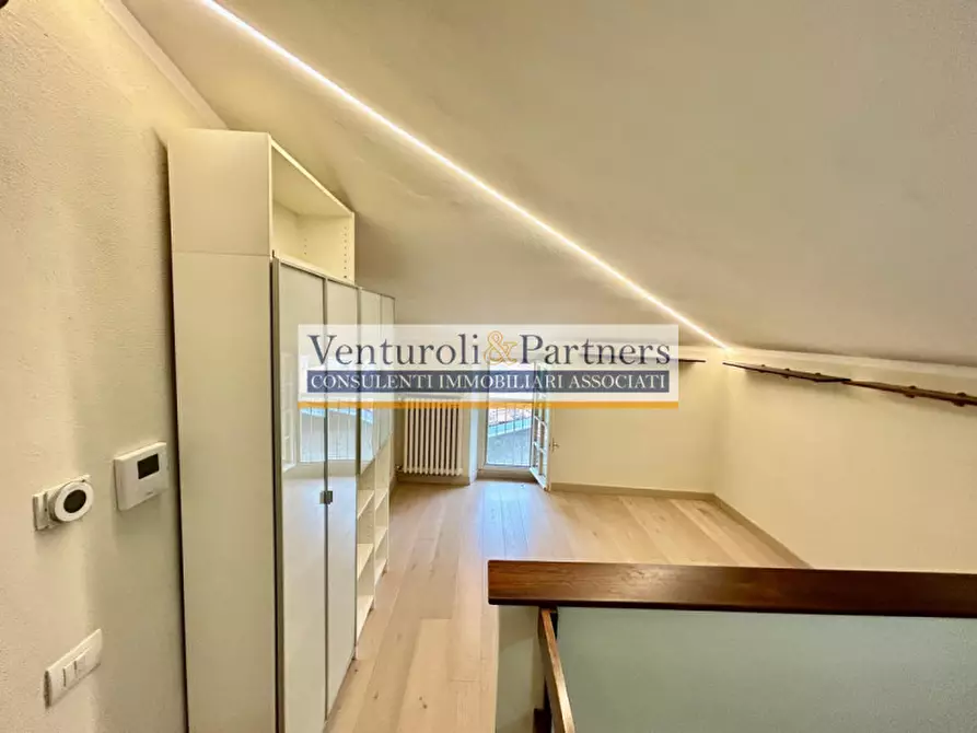 Immagine 16 di Appartamento in vendita  in Via Grezze a Desenzano Del Garda