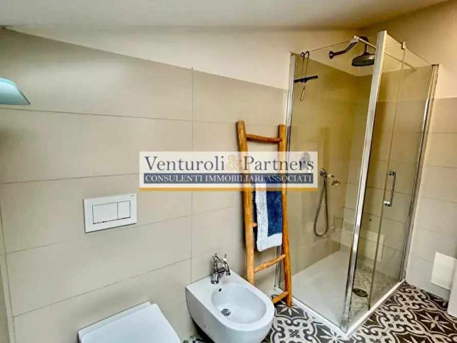 Immagine 19 di Appartamento in vendita  in Via Grezze a Desenzano Del Garda