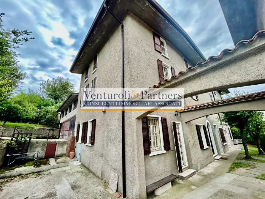 Immagine 26 di Appartamento in vendita  in Via Grezze a Desenzano Del Garda