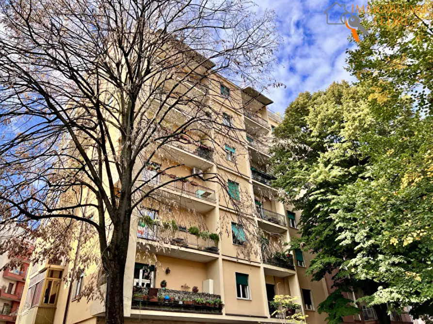 Immagine 3 di Appartamento in vendita  in via Ederle a Verona