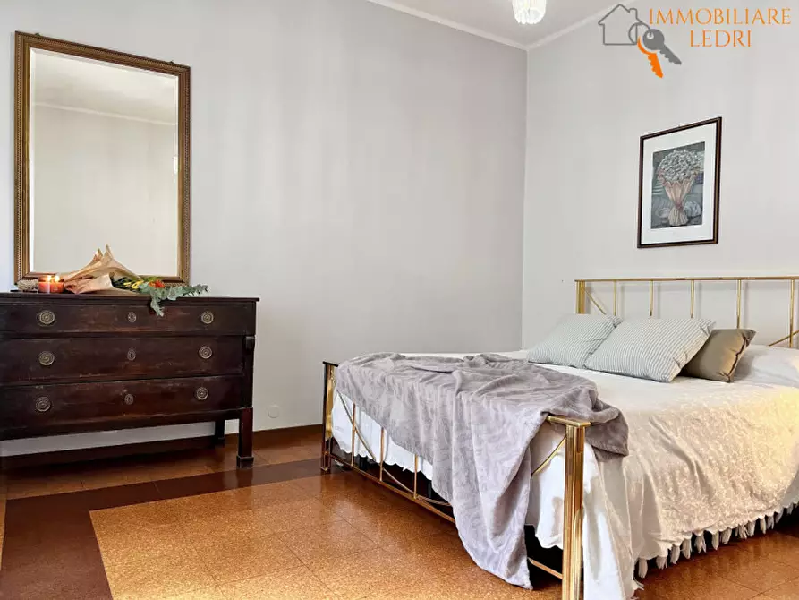 Immagine 13 di Appartamento in vendita  in via Ederle a Verona