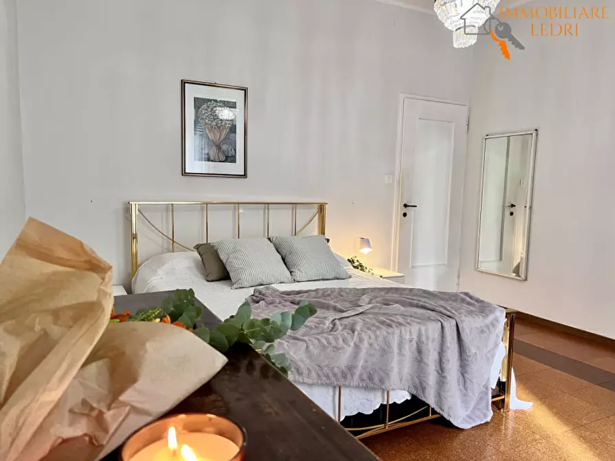 Immagine 13 di Appartamento in vendita  in via Ederle a Verona