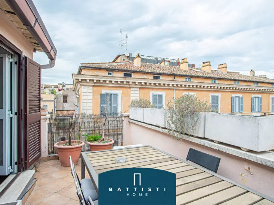 Immagine 1 di Attico in affitto  in Vicolo Paganica a Roma