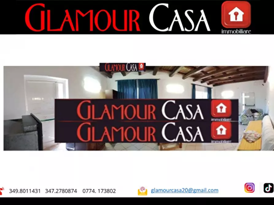 Immagine 1 di Villa in vendita  in Via Alessandro Rolla a Roma