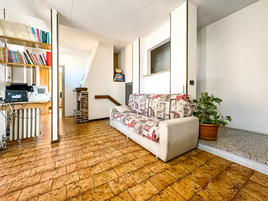 Immagine 8 di Casa indipendente in vendita  in via gentile 40 a Gozzano