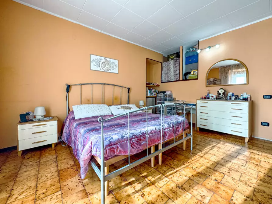 Immagine 11 di Casa indipendente in vendita  in via gentile 40 a Gozzano