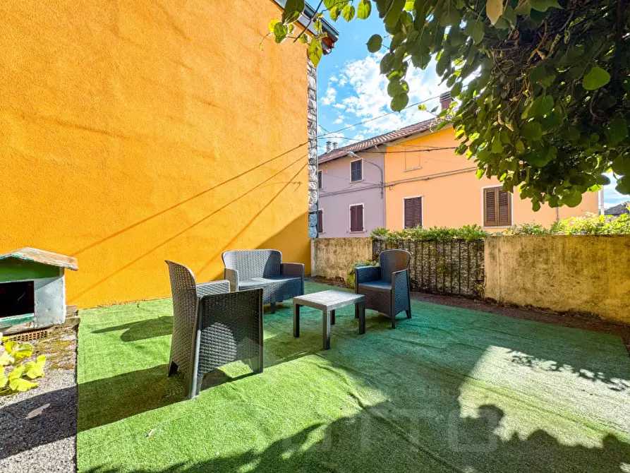 Immagine 25 di Casa indipendente in vendita  in via gentile 40 a Gozzano