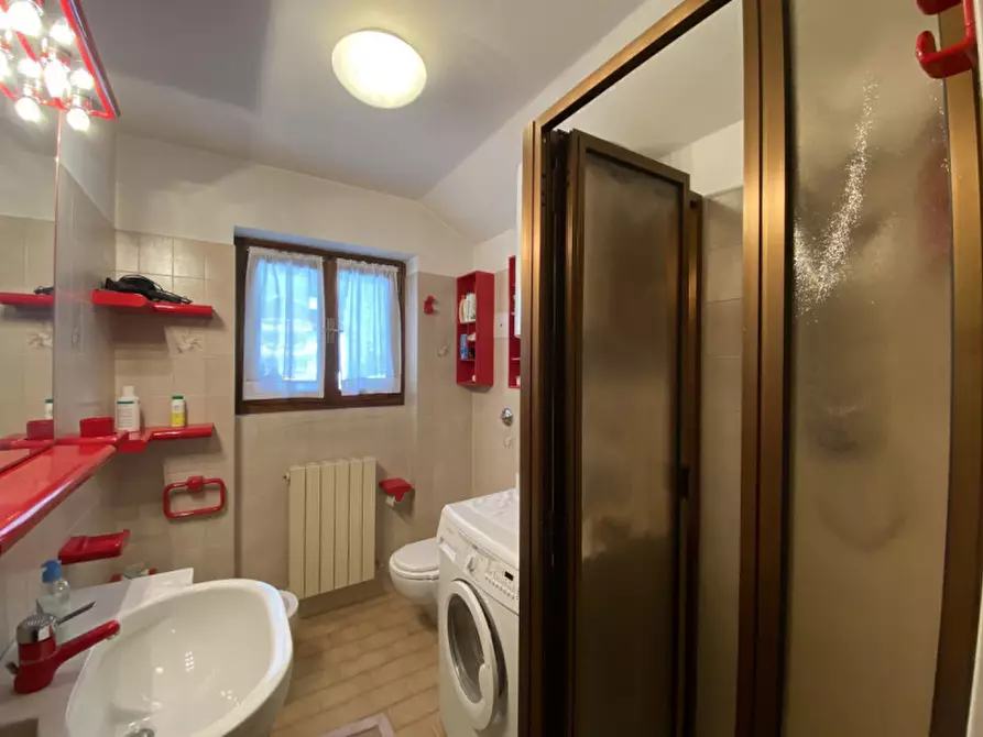 Immagine 10 di Appartamento in vendita  in Via Roma,41 a Auronzo Di Cadore