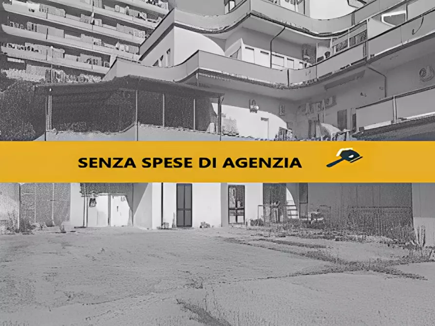 Immagine 1 di Attività commerciale in vendita  in Via Salvo D’Acquisto 8/A a Porto Recanati