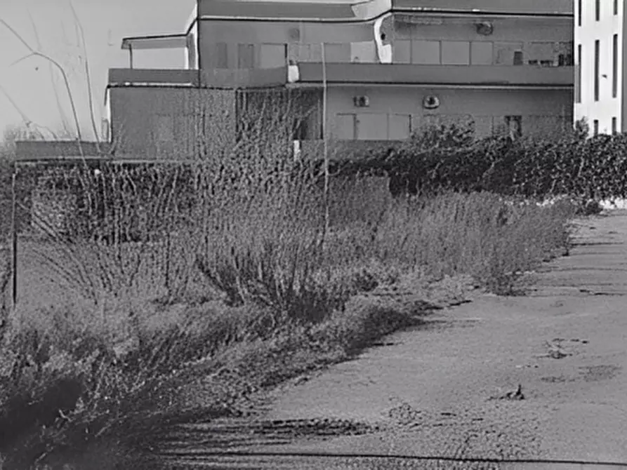 Immagine 4 di Attività commerciale in vendita  in Via Salvo D’Acquisto 8/A a Porto Recanati