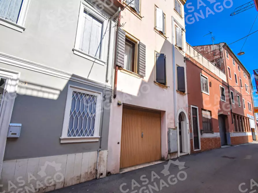 Immagine 19 di Appartamento in vendita  in Via Borgo Bello 33 a Legnago