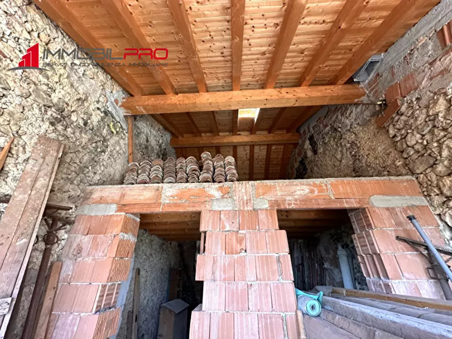 Immagine 15 di Rustico / casale in vendita  in Via Monte Pasubio 21 a Caltrano