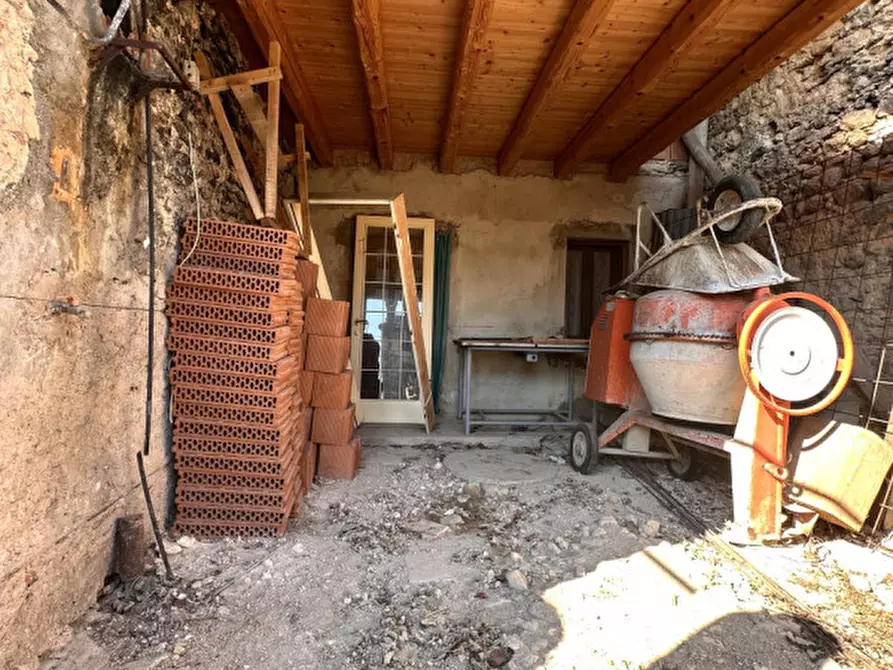 Immagine 19 di Rustico / casale in vendita  in Via Monte Pasubio 21 a Caltrano