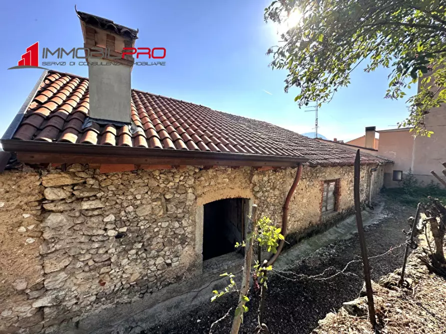 Immagine 23 di Rustico / casale in vendita  in Via Monte Pasubio 21 a Caltrano