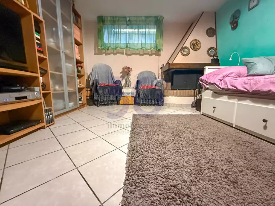 Immagine 10 di Appartamento in vendita  in Subbiano a Subbiano