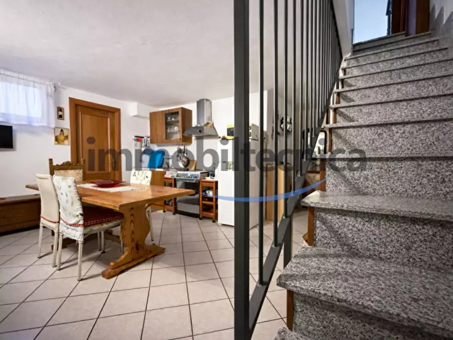 Immagine 14 di Appartamento in vendita  in Subbiano a Subbiano