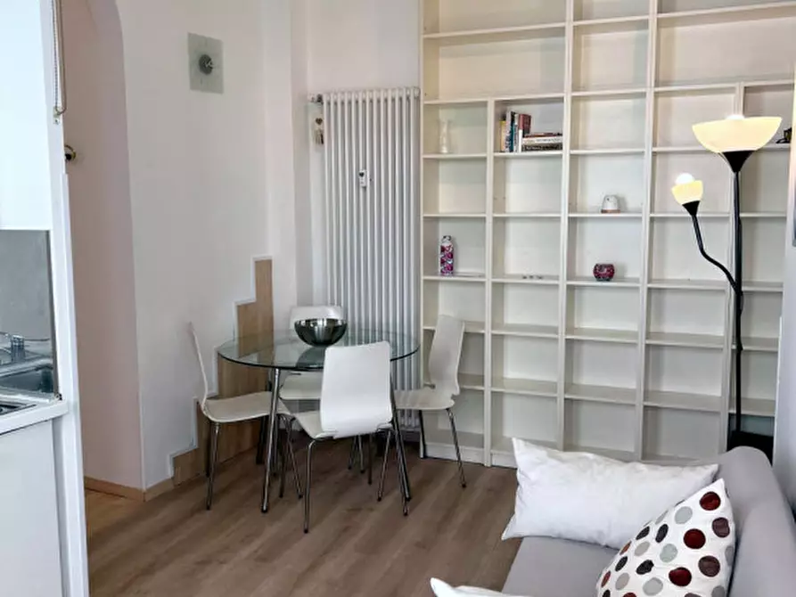 Immagine 4 di Appartamento in vendita  in VIA DEGLI ZABARELLA a Padova