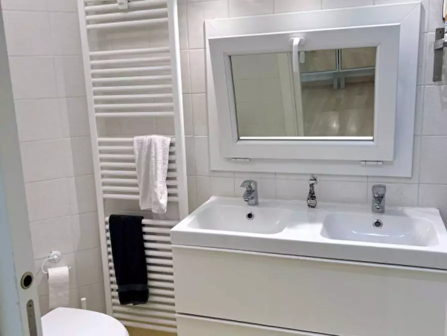 Immagine 7 di Appartamento in vendita  in VIA DEGLI ZABARELLA a Padova