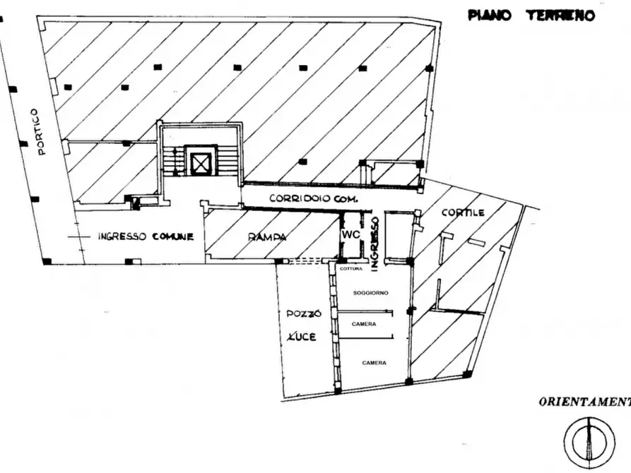 Immagine 19 di Appartamento in vendita  in VIA DEGLI ZABARELLA a Padova