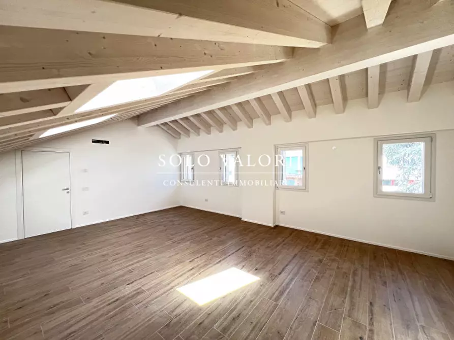 Immagine 1 di Appartamento in vendita  a Riese Pio x