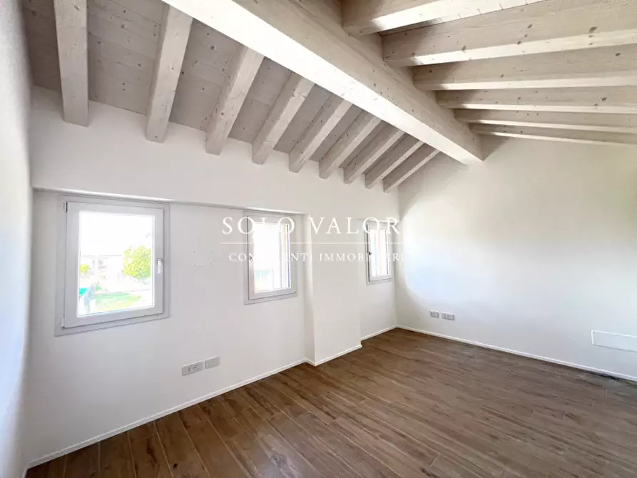 Immagine 4 di Appartamento in vendita  a Riese Pio x