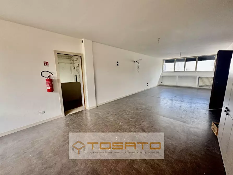 Immagine 3 di Capannone industriale in vendita  a San Giovanni Lupatoto