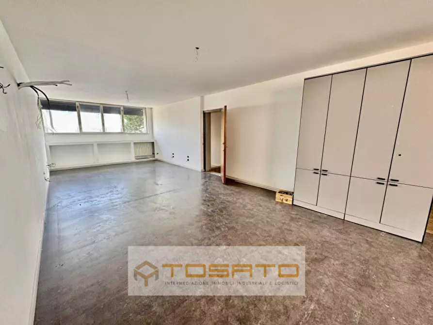 Immagine 4 di Capannone industriale in vendita  a San Giovanni Lupatoto