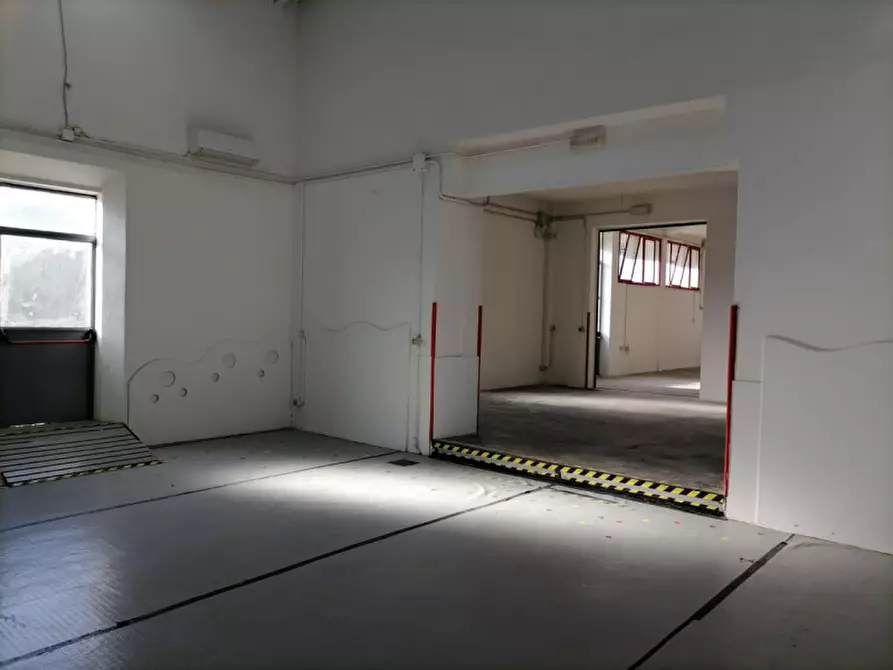 Immagine 3 di Laboratorio in affitto  in VIA DI SOTTO a Lastra A Signa