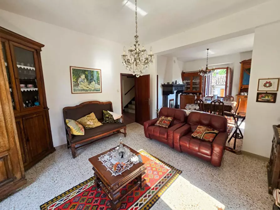 Immagine 1 di Casa indipendente in vendita  in via Borgo a Monte Cerignone