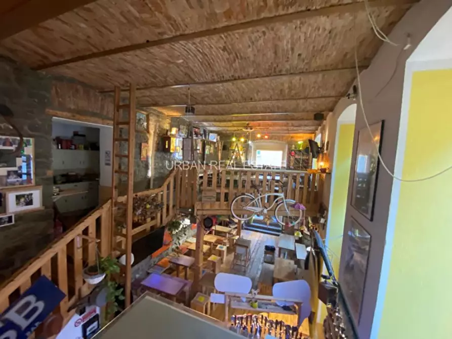 Immagine 12 di Negozio in vendita  in Via Conti 24 a Trieste