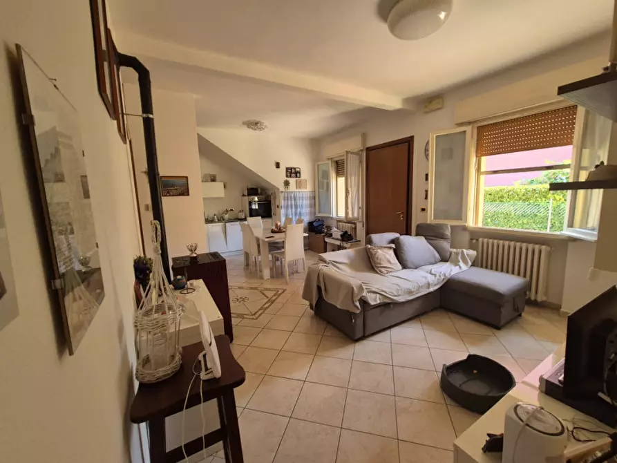 Immagine 2 di Appartamento in vendita  in via boscone 584 a Cesena