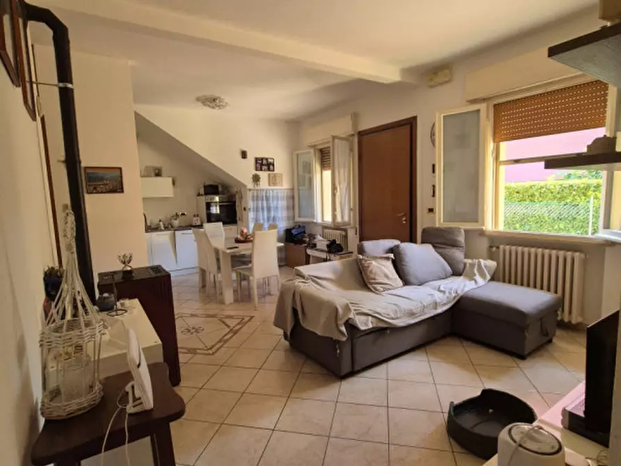 Immagine 7 di Appartamento in vendita  in via boscone 584 a Cesena