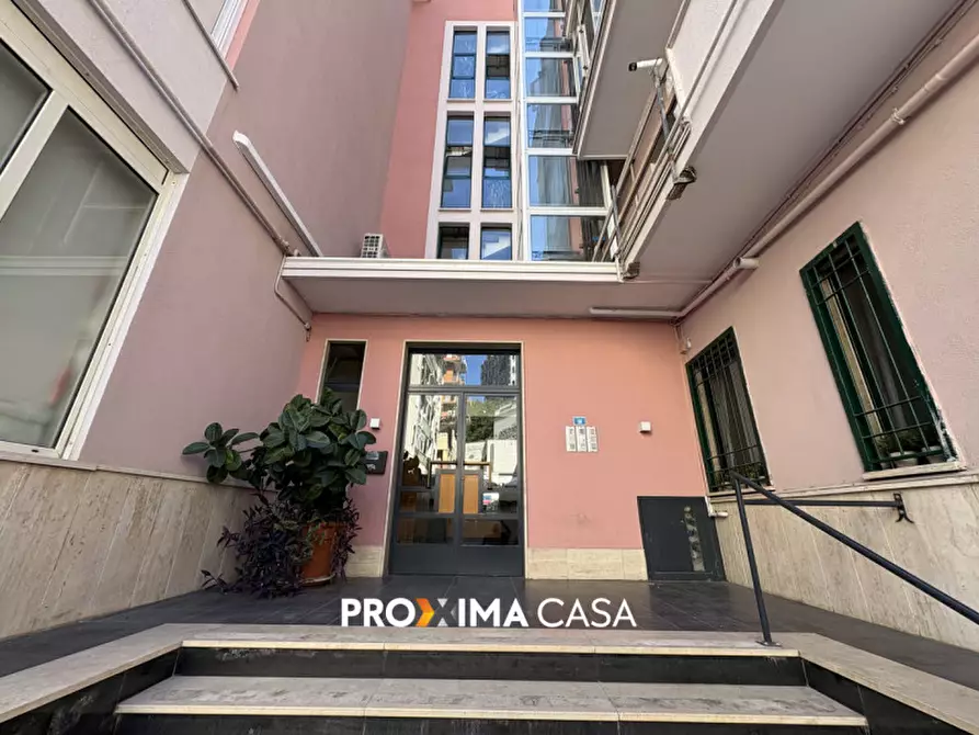 Immagine 28 di Appartamento in vendita  in Via Agostino Nifo 2 a Salerno